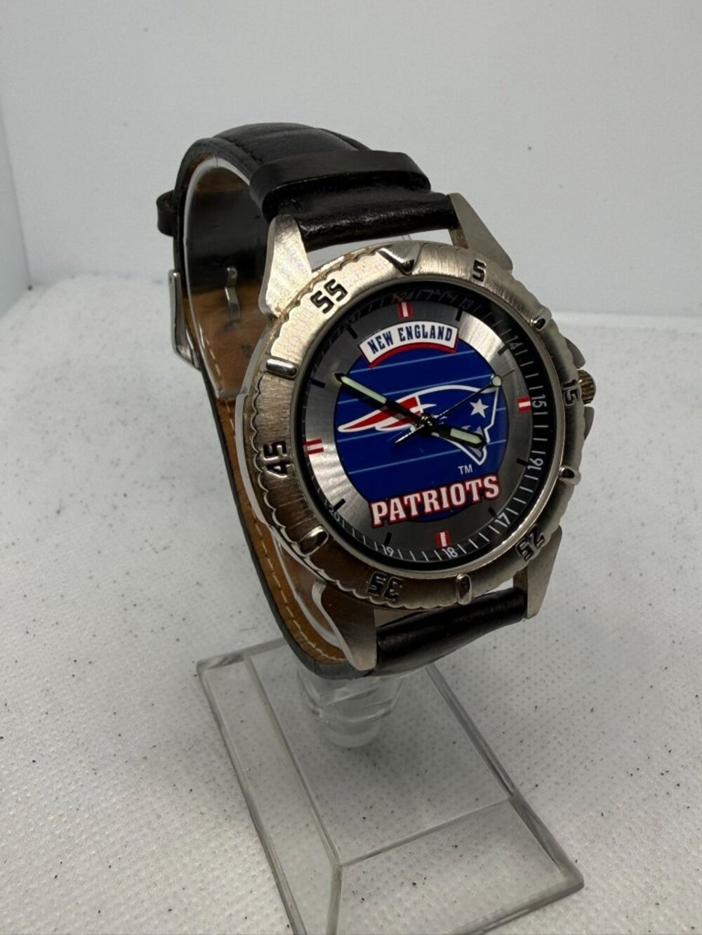 Fossil New England Patriots NFL 1995 Vintage Mens Leather Watch Steel 40mm - Picture 8 of 15